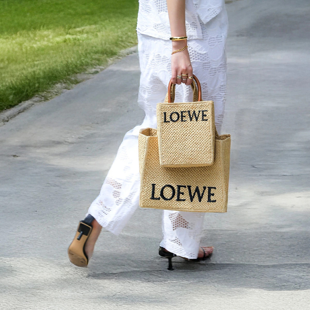 Loewe Basket Bag Tote Standard Raffia Shoulder Handbag BLACK